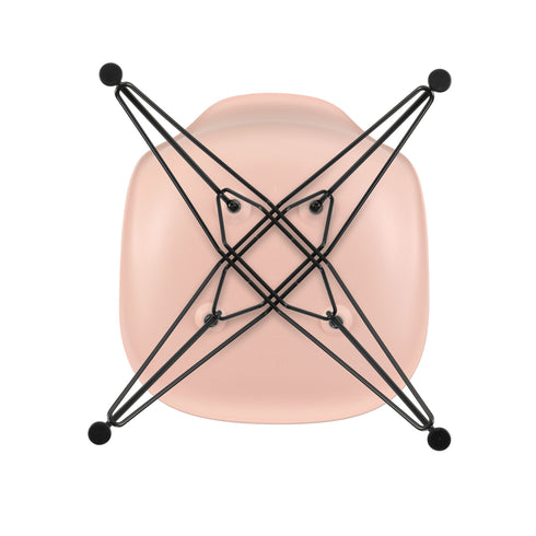 Cadeira Eames DSR em Plástico / Base Preta